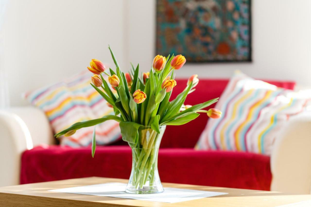 Contemporary Trumpington Apartment With Self Check-In ,Free On-Site Parking, Terrace, Super Fast Wifi & 5 Mins Drive To Papworth & Addenbrookes Hospitals Κέμπριτζ Εξωτερικό φωτογραφία